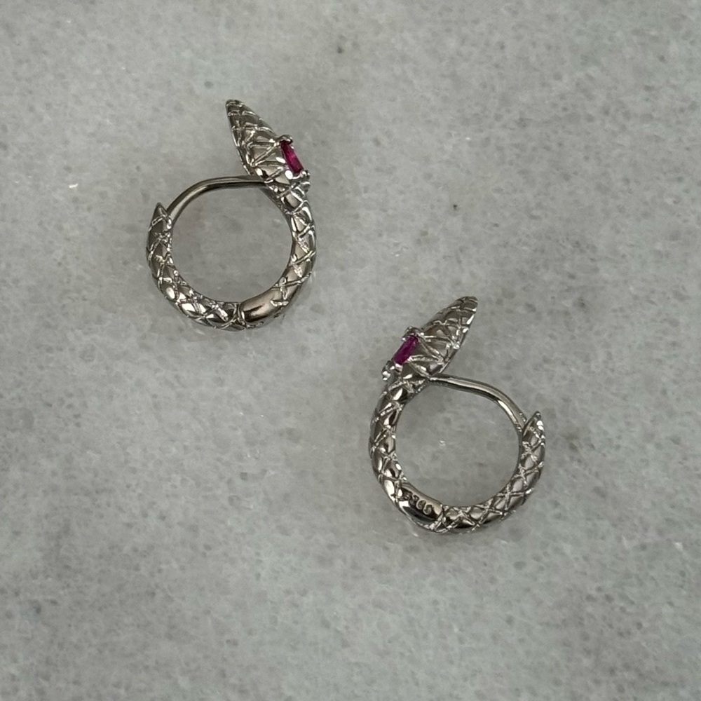 Sterling Silver Snake Huggie Hoop Pink Crystal Earrings
Brand New - Picture 5 of 5